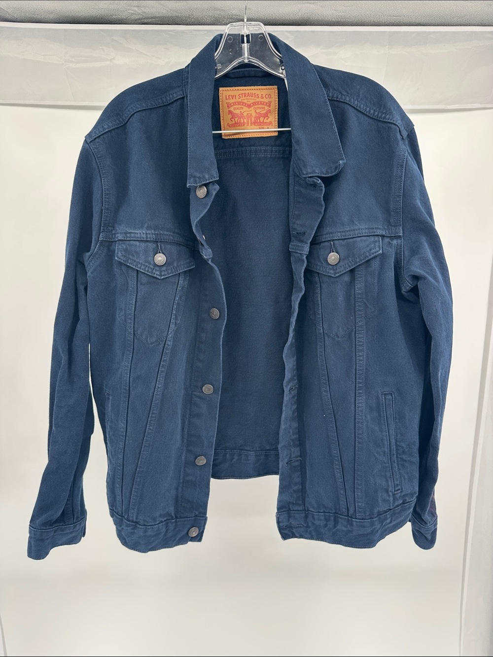 Levi's Men's Dark Blue Denim Trucker Jacket - Picture 1 of 3